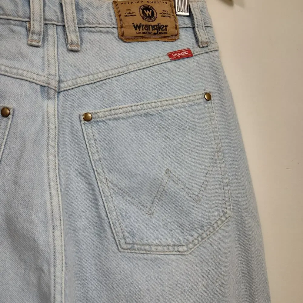 WRANGLER DISTRESSED HIGH WAISTED JEANS LITA WOMEN SIZE 10 BUTTONFLY  LIGHT WASH - Picture 9 of 17
